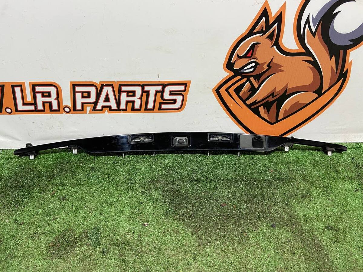 LR096627 Trunk lid trim Range Rover Evoque L538 (2012-2018) Used